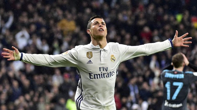 Đội hình Real Madrid mạnh nhất - Tiền vệ Cristiano Ronaldo